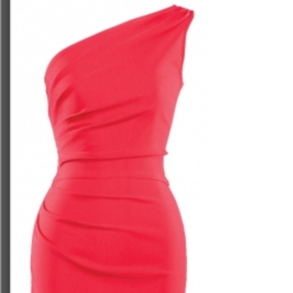 One shoulder dress